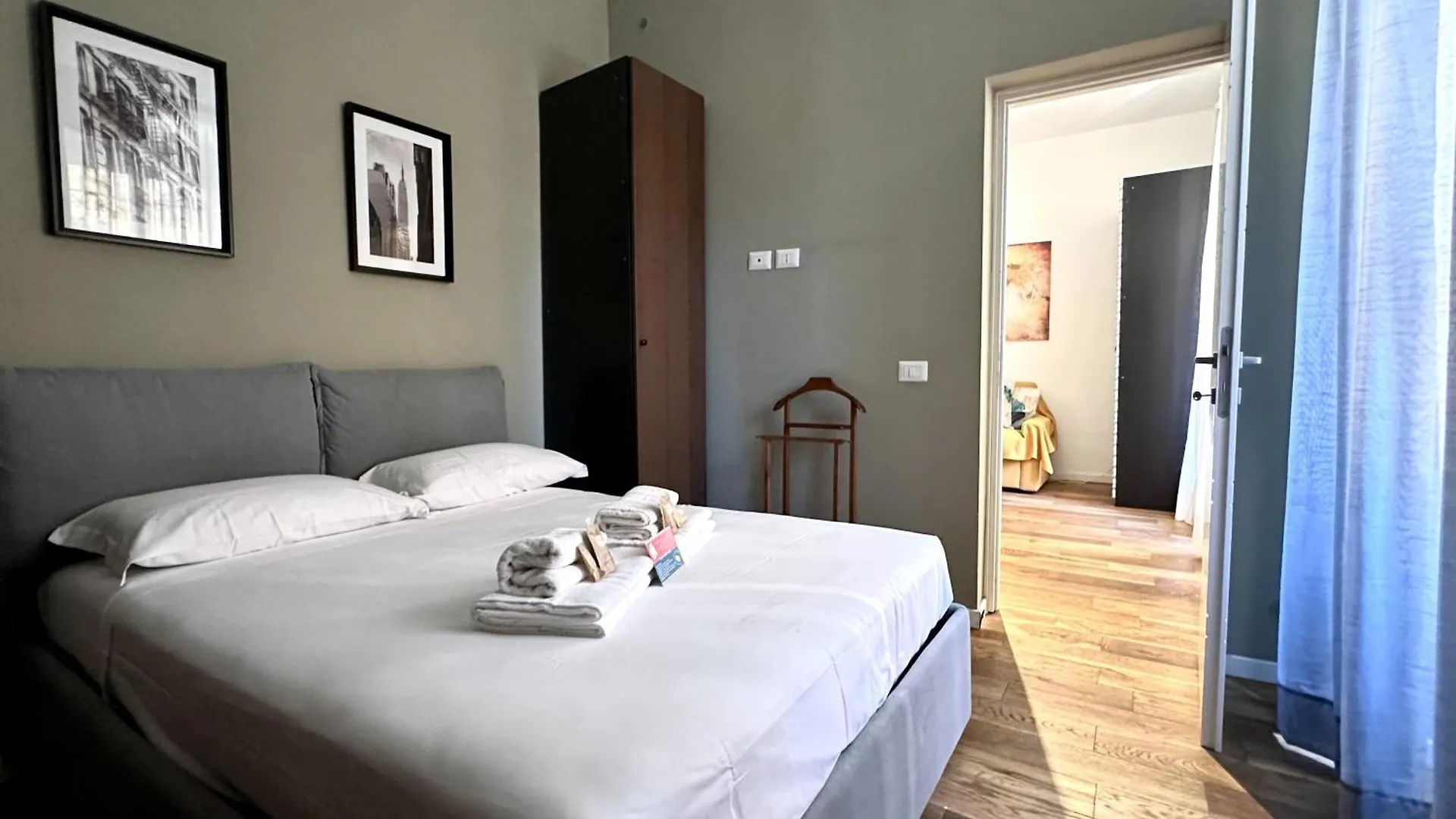 Cheerful Flat In Funky Rome Apartment
