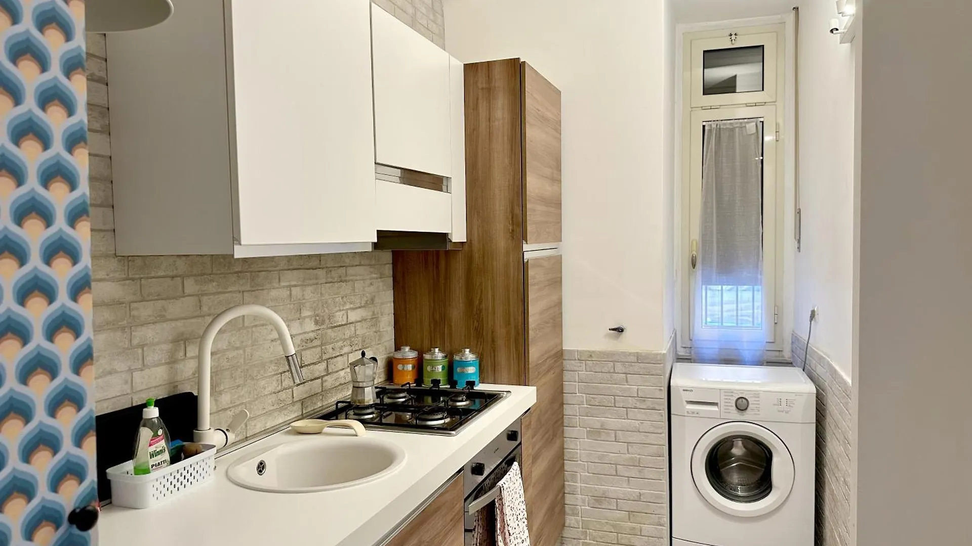Cheerful Flat In Funky Rome Apartment 0*,